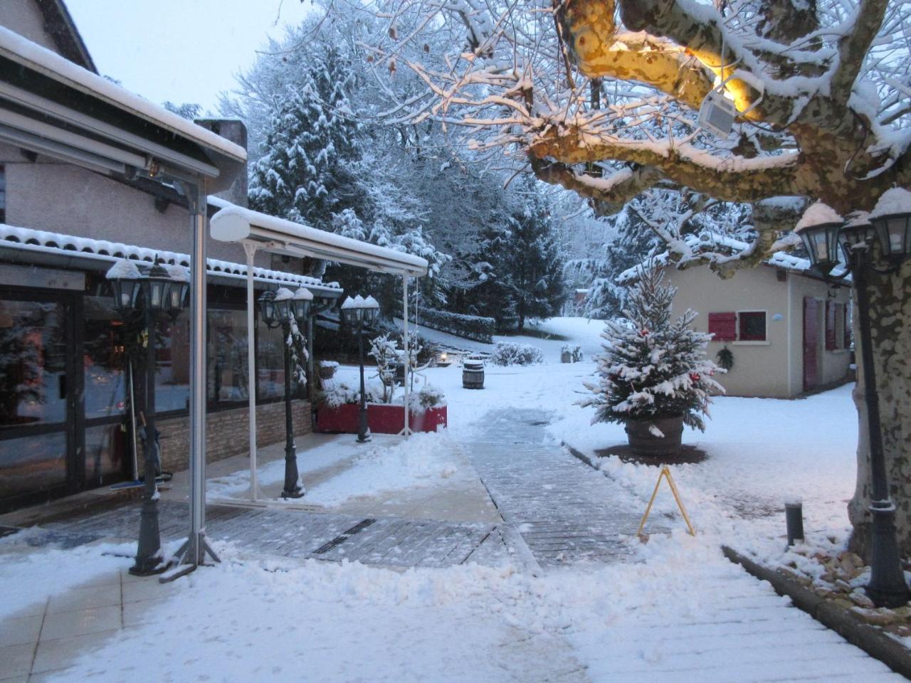 Le Moulin de Saint Verand Exterior foto